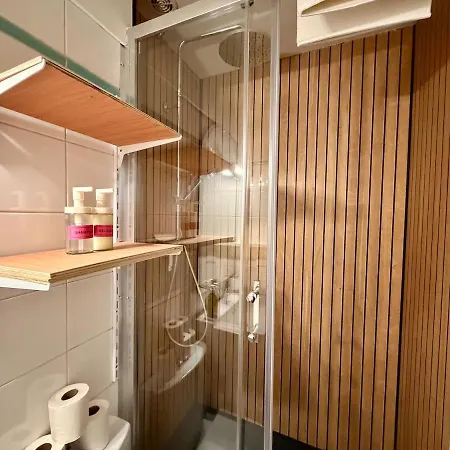 Apartament Boetie - T1 Bis Avec 1 Lit 1 Canape-lit Au Centre De *